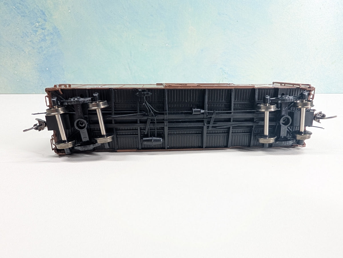 Intermountain HO Scale 40' Box Car Delaware, Lackawanna & Western Railroad DL&W #49119 Metal Wheels