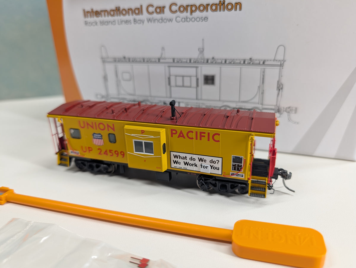 Tangent #60416-02 HO Scale ICC Rock Island Bay Window Caboose Union Pacific UP #24599 1981+, R/G Lights