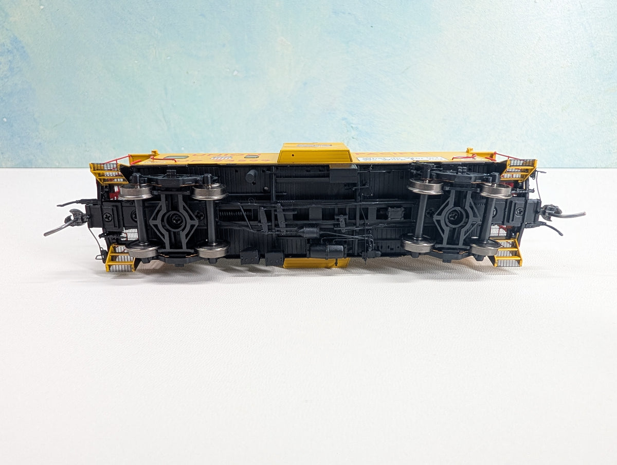Tangent #60416-02 HO Scale ICC Rock Island Bay Window Caboose Union Pacific UP #24599 1981+, R/G Lights