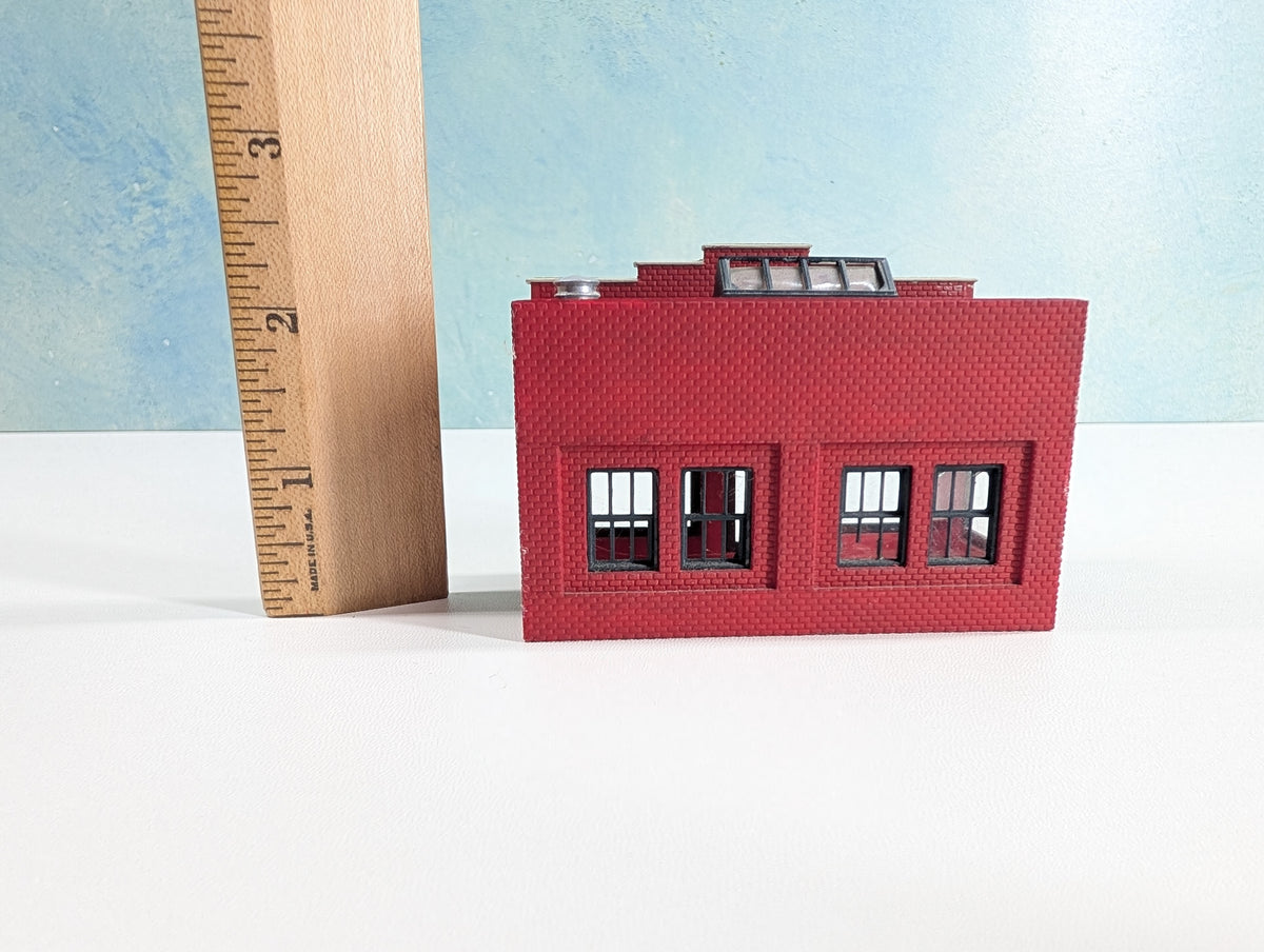 USED HO Scale Small Brick Store