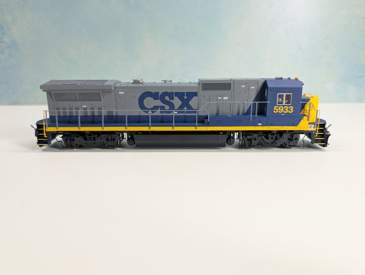 Atlas Master 9007 HO Scale Dash 8-40B Diesel Locomotive CSX #5933 Runs Great DC/DCC