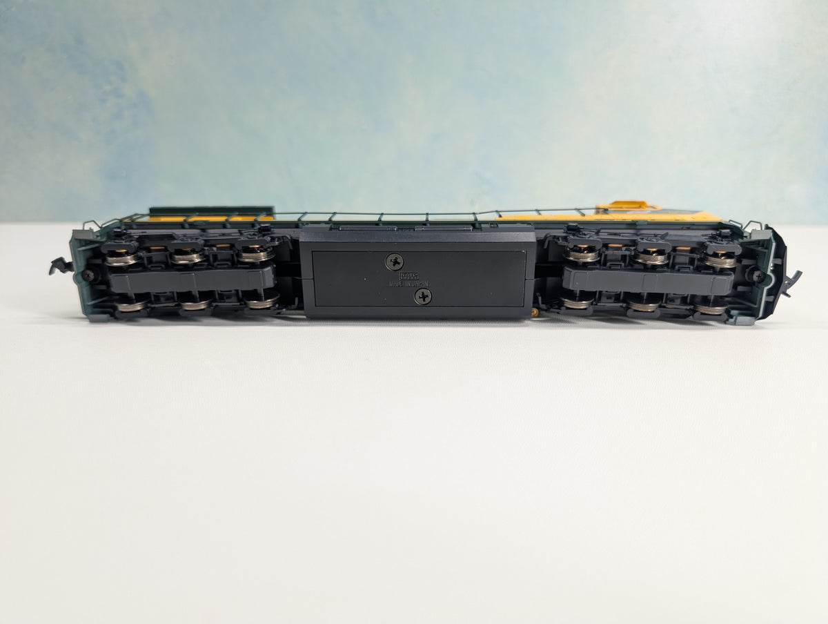 KATO #37-1311 HO Scale GE C44-9W Chicago & North Western CNW #8717 Operation Lifesaver - Runs Great DC