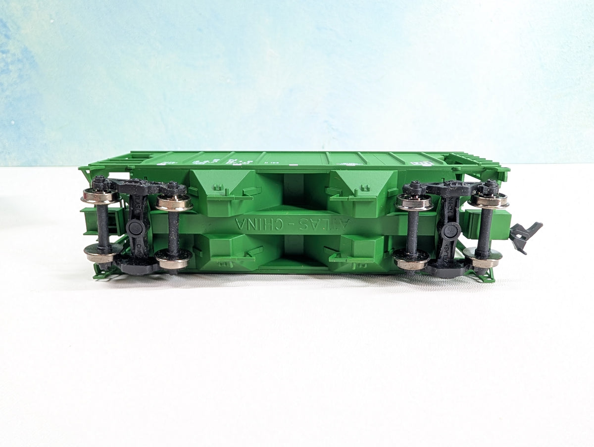 USED Atlas 1802 HO Scale PS-2 Covered Hopper Burlington Northern BN #424615