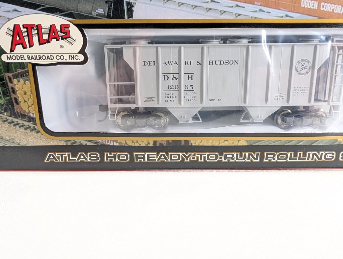 Atlas #1848-2 HO Scale PS-2 Covered Hopper Delaware and Hudson D&H #12065