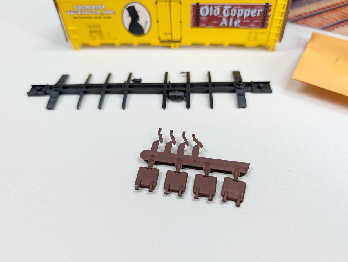 Athearn HO Scale 40' Reefer Box Car Old Copper Ale MDT #21208 Greenway Products Custom KIT