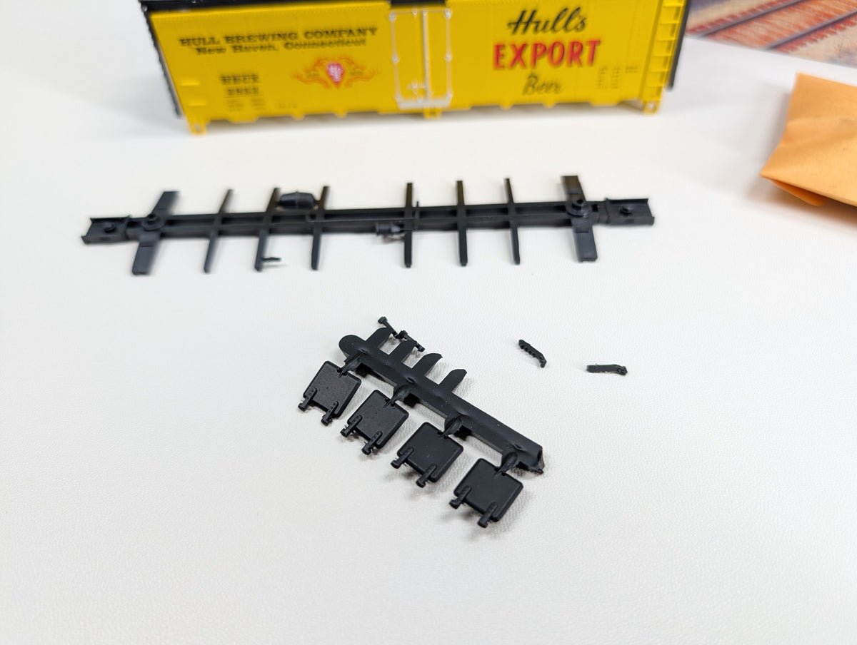 Athearn HO Scale 40' Reefer Box Car Hull's Export Beer HBCX #2853 Greenway Products Custom KIT