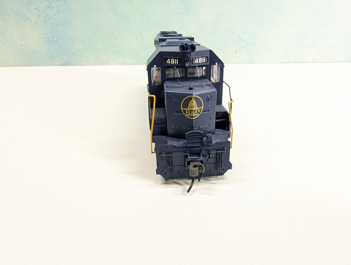 USED Atlas HO Scale GP38 Diesel Locomotive Baltimore and Ohio B&O #4811 Runs Great DC