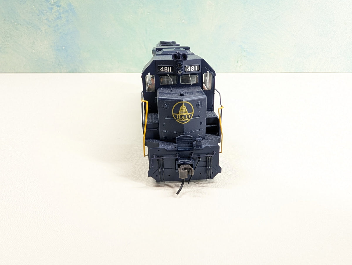 USED Atlas HO Scale GP38 Diesel Locomotive Baltimore and Ohio B&O #4811 Runs Great DC