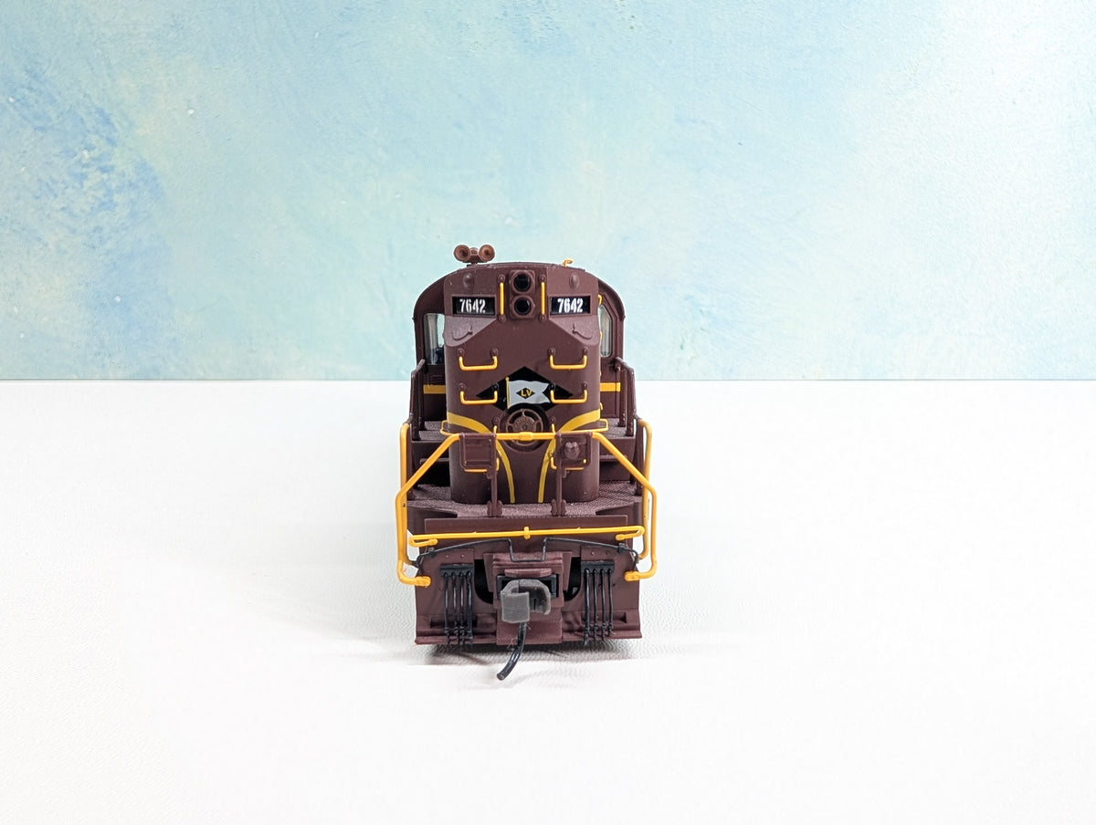 USED Atlas HO Scale High Nose RS-11 Diesel Locomotive Lehigh Valley LV #7642 Runs Great DC