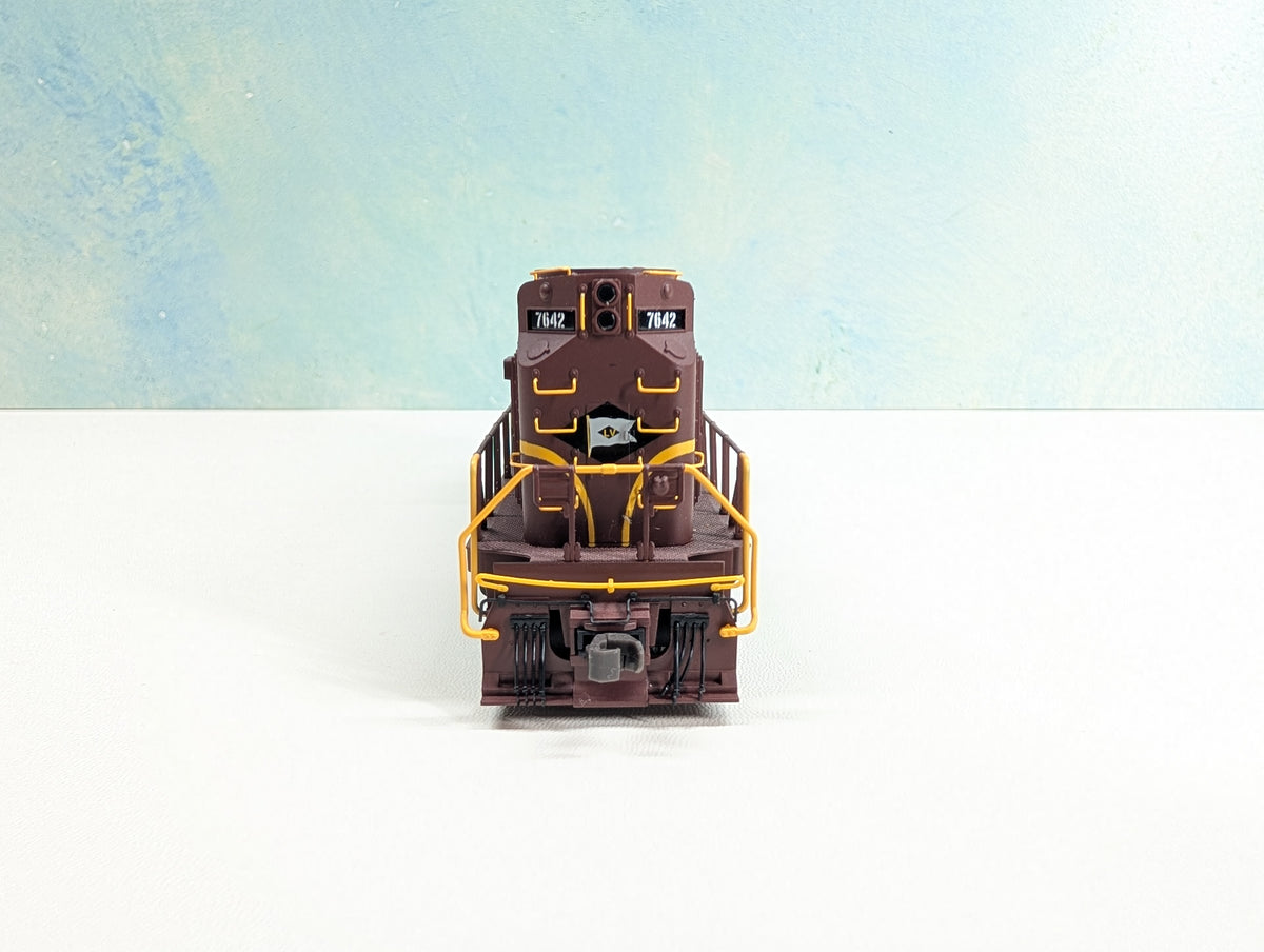 USED Atlas HO Scale High Nose RS-11 Diesel Locomotive Lehigh Valley LV #7642 Runs Great DC