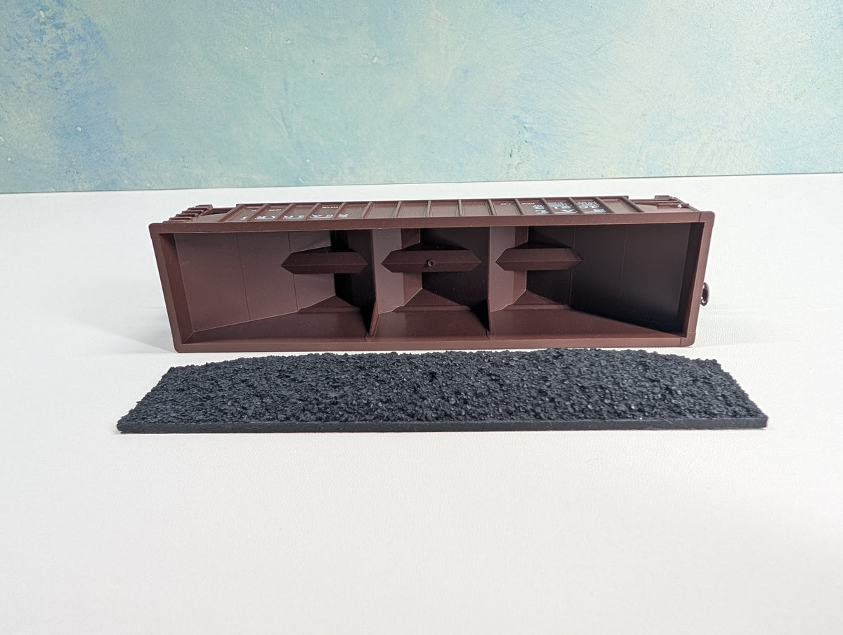 USED Stewart Hobbies HO Scale Hopper w/ Coal Load Seaboard SAL #40215