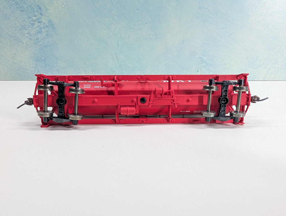 USED Athearn 7302 HO Scale Single Dome Tank Car MKT #100301 Metal Wheels