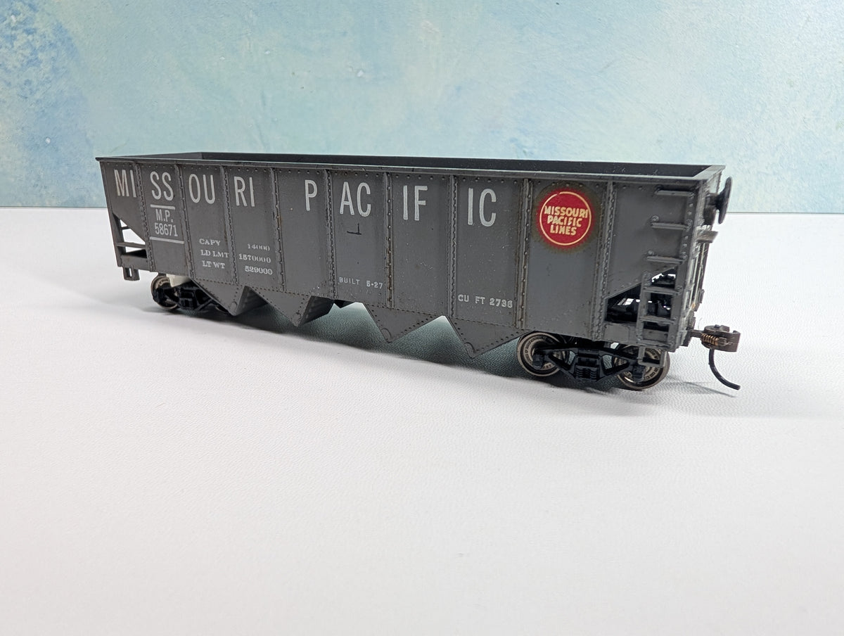 USED HO Scale Quad Hopper Missouri Pacific MP #58671 Metal Wheels