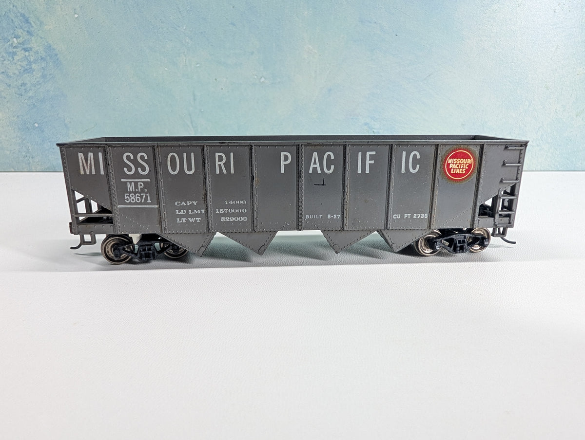 USED HO Scale Quad Hopper Missouri Pacific MP #58671 Metal Wheels