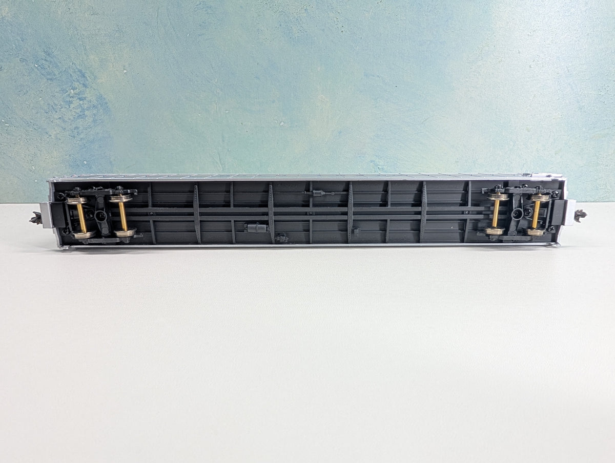 USED Walthers HO Scale 75' Auto Train, Auto Carrier Amtrak #9015 Metal Wheels