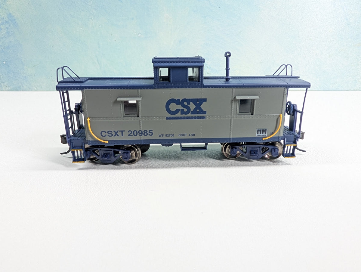 USED Atlas HO Scale Caboose CSX CSXT #20985 Metal Wheels