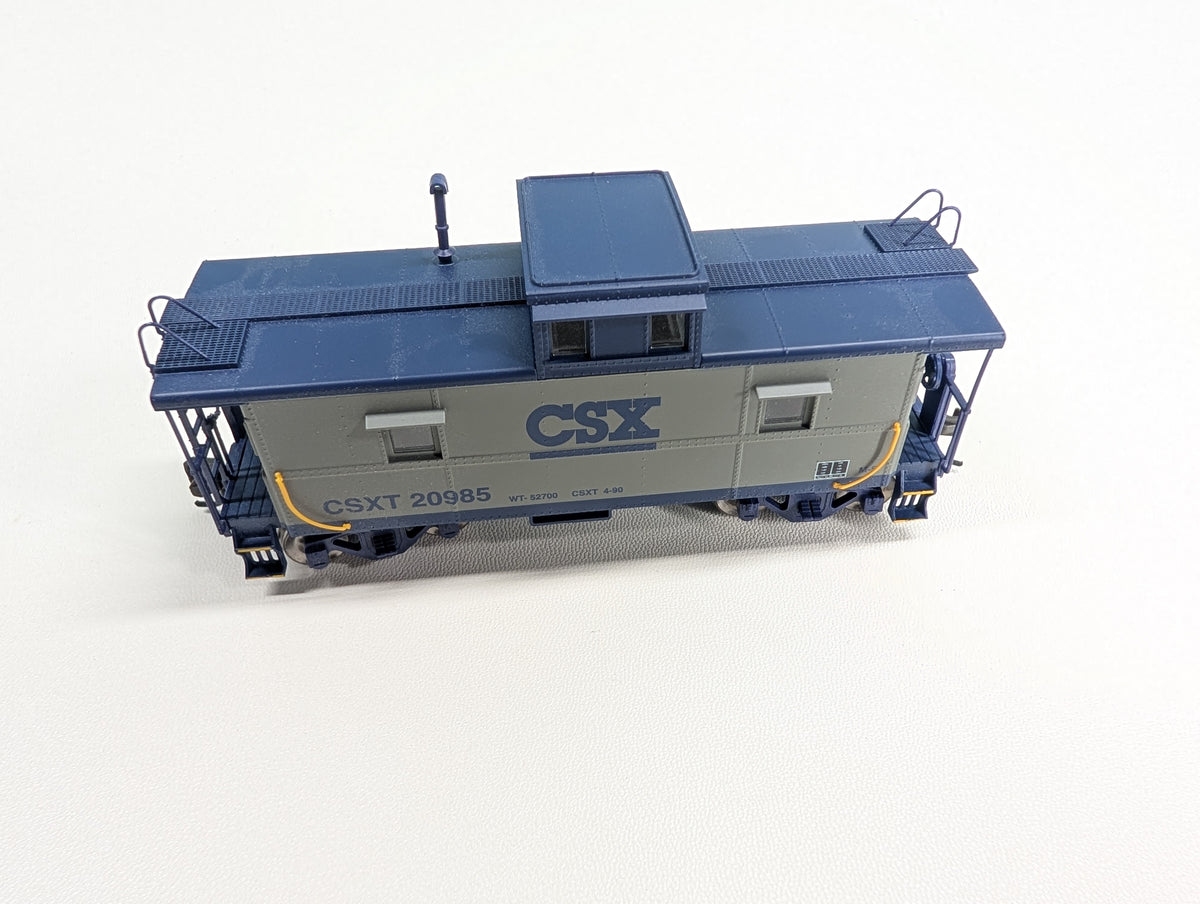 USED Atlas HO Scale Caboose CSX CSXT #20985 Metal Wheels