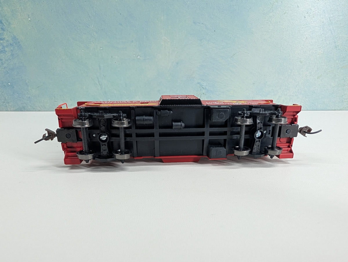 USED Athearn HO Scale Bay Window Caboose Baltimore and Ohio #C-1828 Metal Wheels, 175th Anniversary