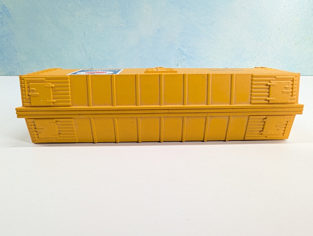 USED Life-Like HO Scale Reefer Morrell Meats MORX #9904