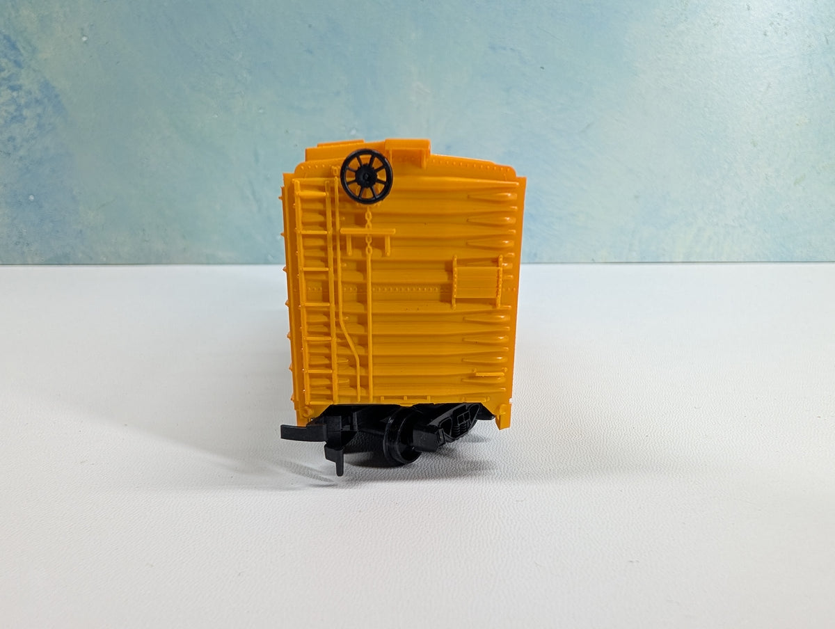 USED HO Scale 40' Box Car MKT #90186 The Katy