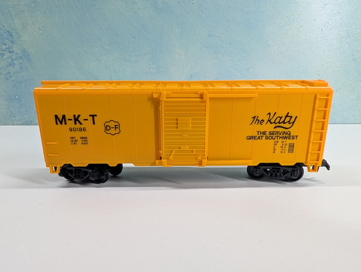 USED HO Scale 40' Box Car MKT #90186 The Katy