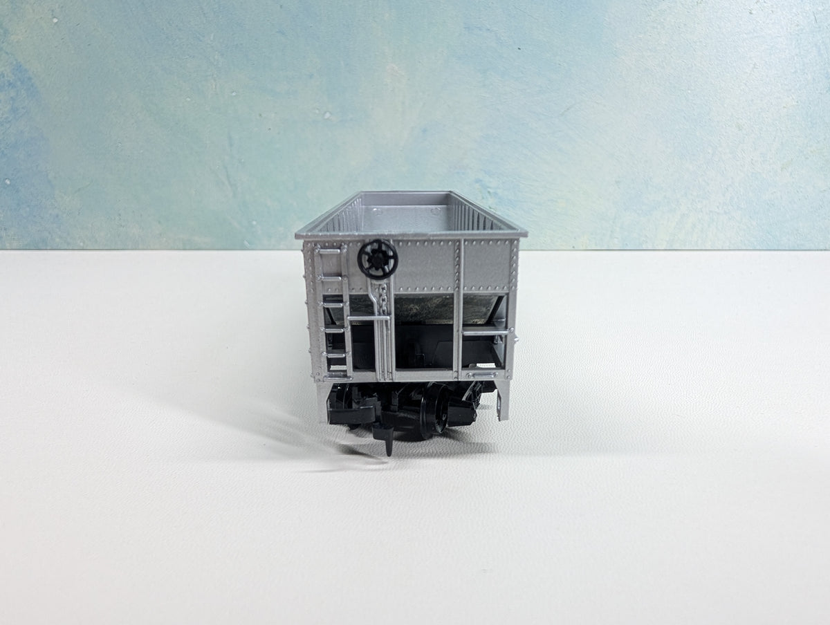 USED Tyco HO Scale Quad Hopper Virginian VGN #2610