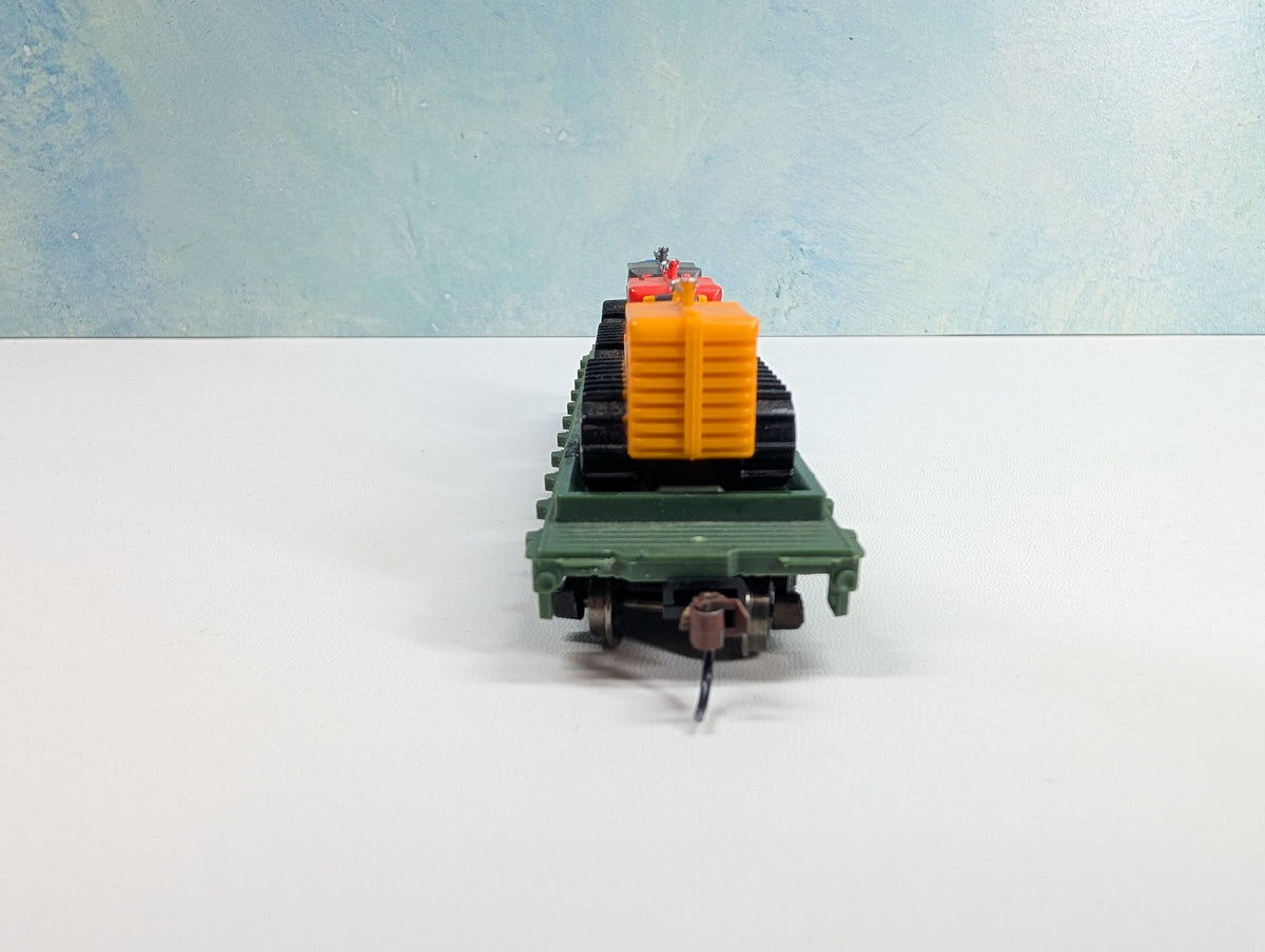 USED Mantua HO Scale Flat Car w/ Tractor Loads Western Maryland #2475