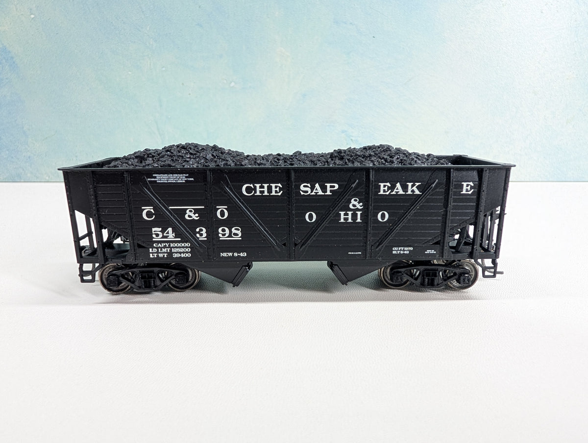 USED Life-Like HO Scale 2 Bay Hopper Chesapeake and Ohio C&O #54398 Metal Wheels, Proto 2000