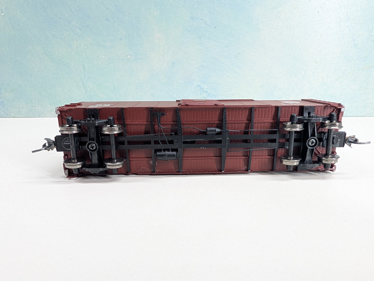 USED HO Scale 40' Box Car Western Maryland WM #28276 Metal Wheels