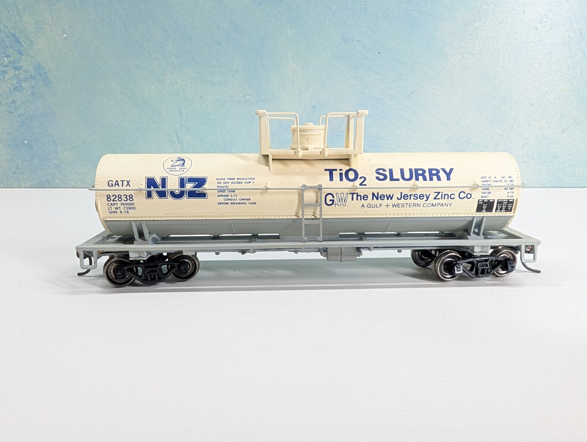 USED Athearn HO Scale Tank Car New Jersey Zinc Co. GATX #82838 Metal Wheels