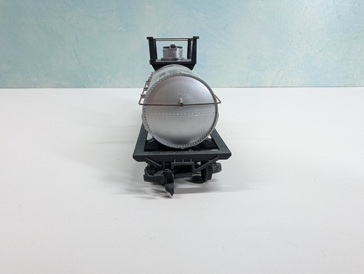 USED Athearn HO Scale Tank Car DuPont SHPX #3246