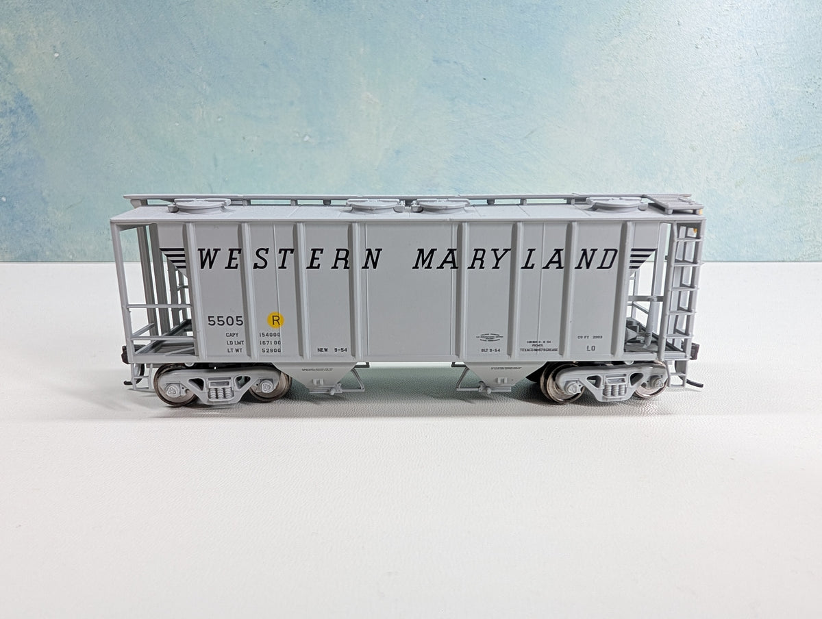 USED Atlas HO Scale PS-2 Covered Hopper Western Maryland WM #5505 Metal Wheels