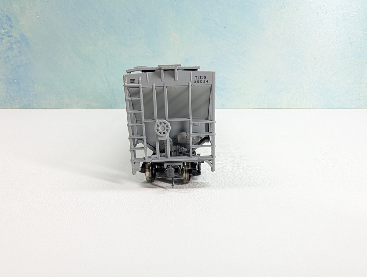 USED Athearn HO Scale Covered Hopper Monfort Feed Lots TLCX #35024 Metal Wheels