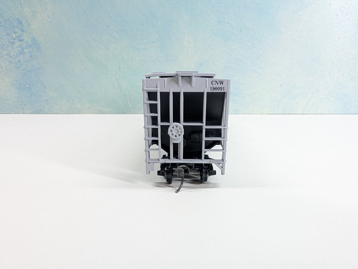 USED Athearn HO Scale Covered Hopper Chicago & North Western CNW #190091