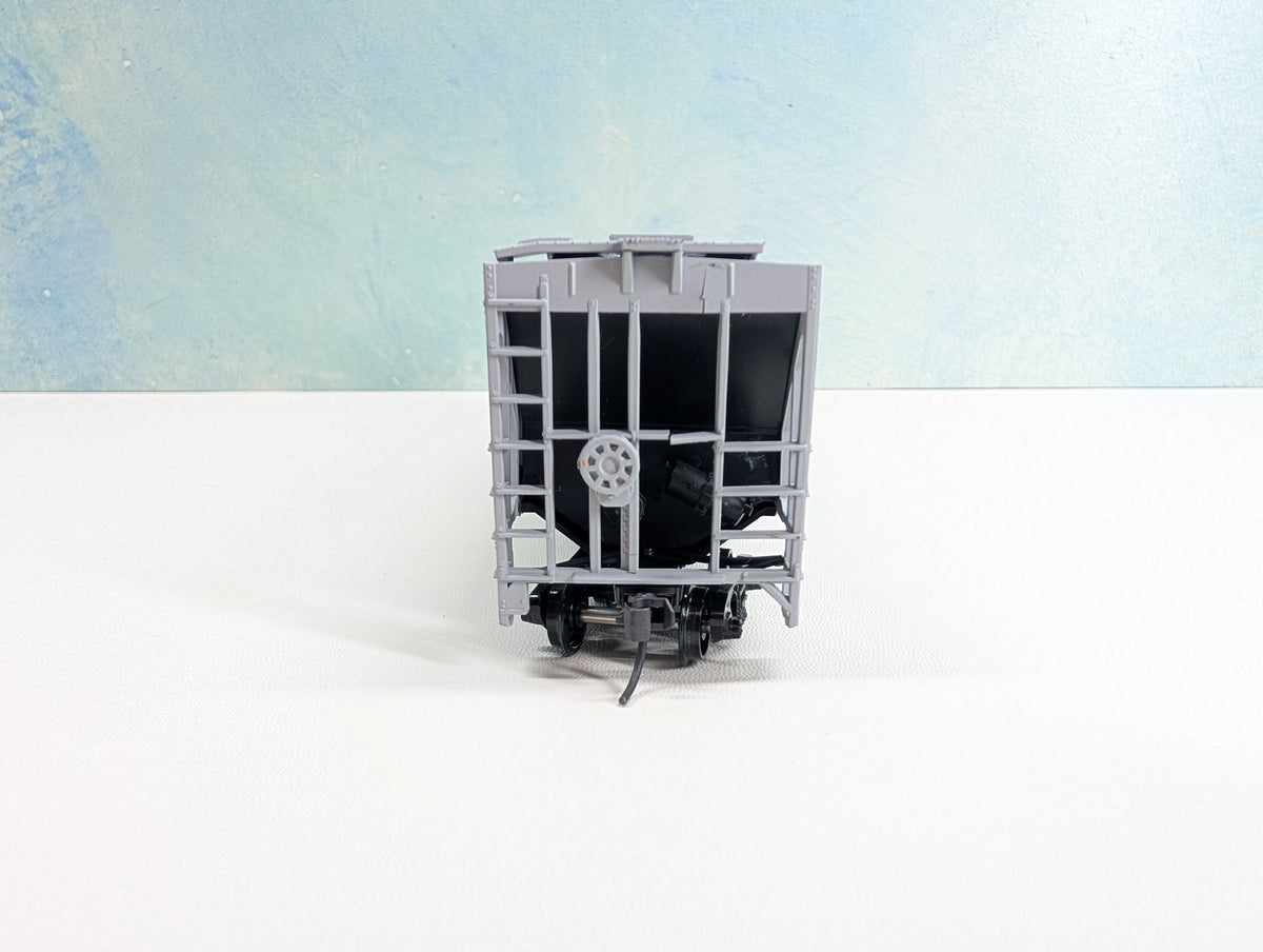 USED Athearn HO Scale Covered Hopper TPW #18140