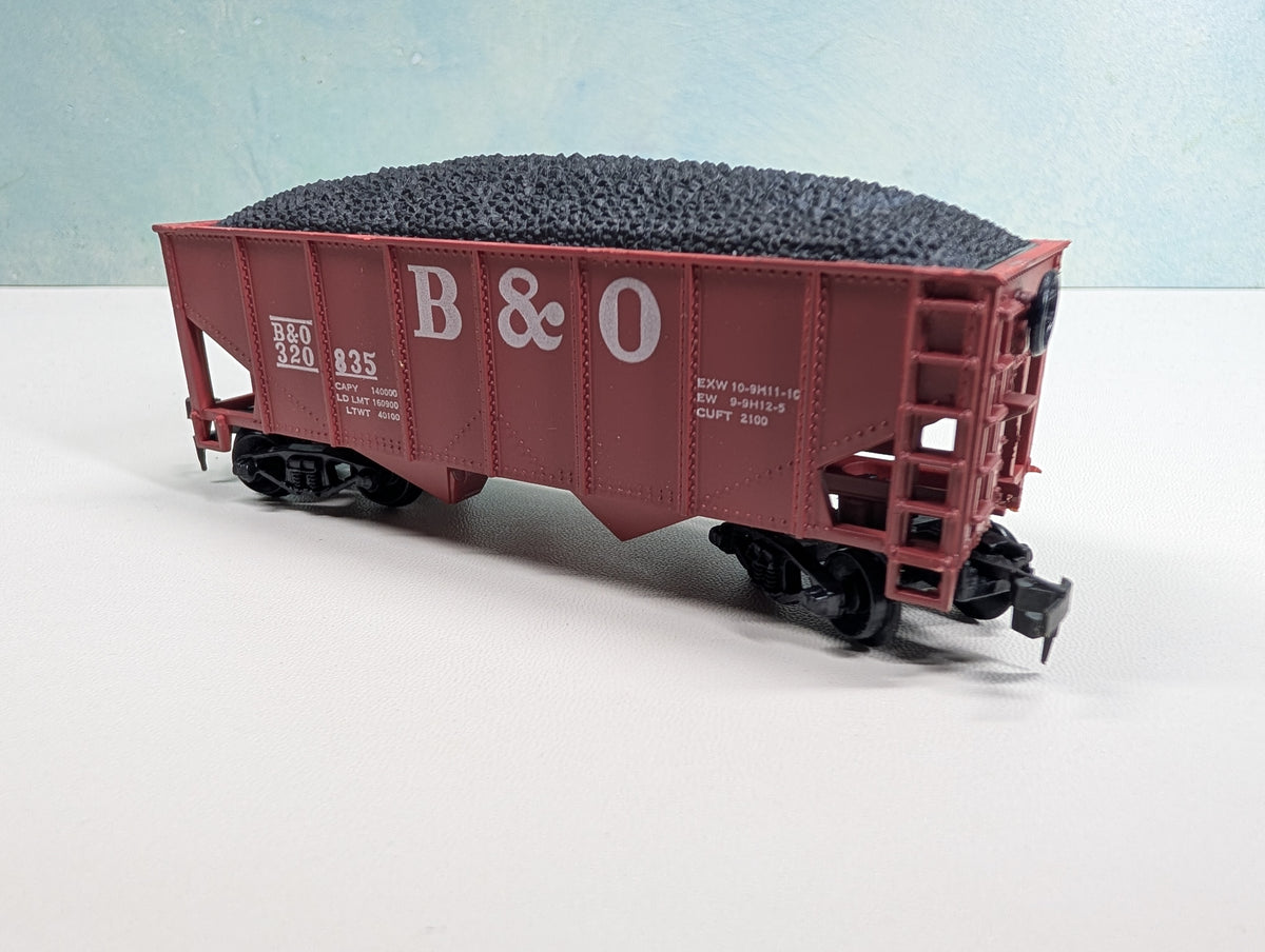 USED Life-Like HO Scale Coal Hopper Baltimore and Ohio B&O #320835