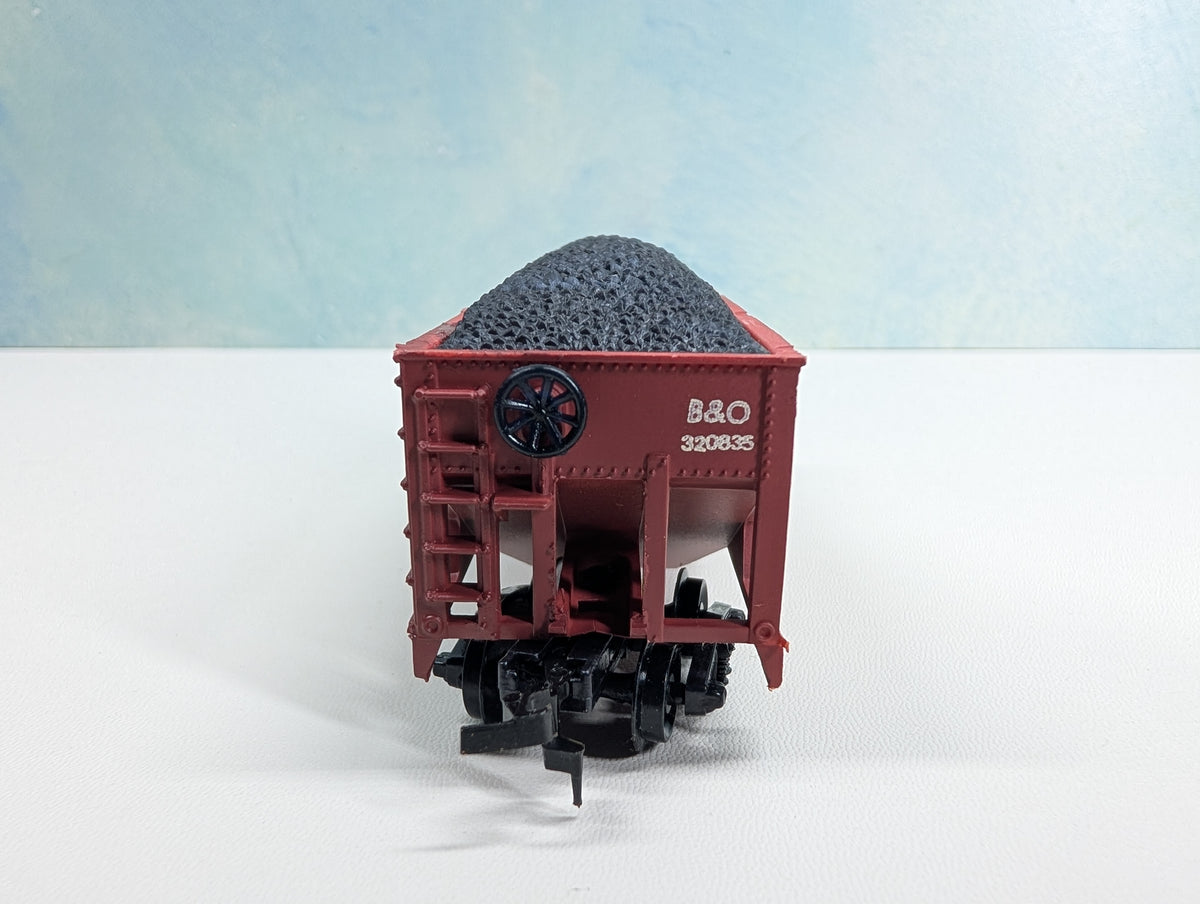 USED Life-Like HO Scale Coal Hopper Baltimore and Ohio B&O #320835