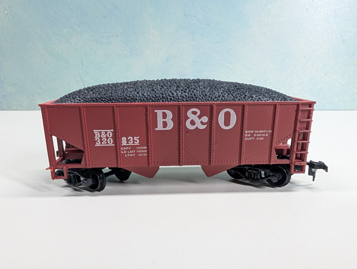 USED Life-Like HO Scale Coal Hopper Baltimore and Ohio B&O #320835