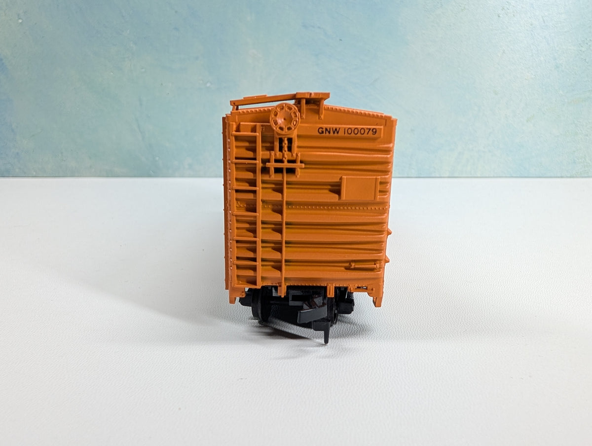 USED Accurail HO Scale 40' Box Car Genessee & Wyoming GNW #100079