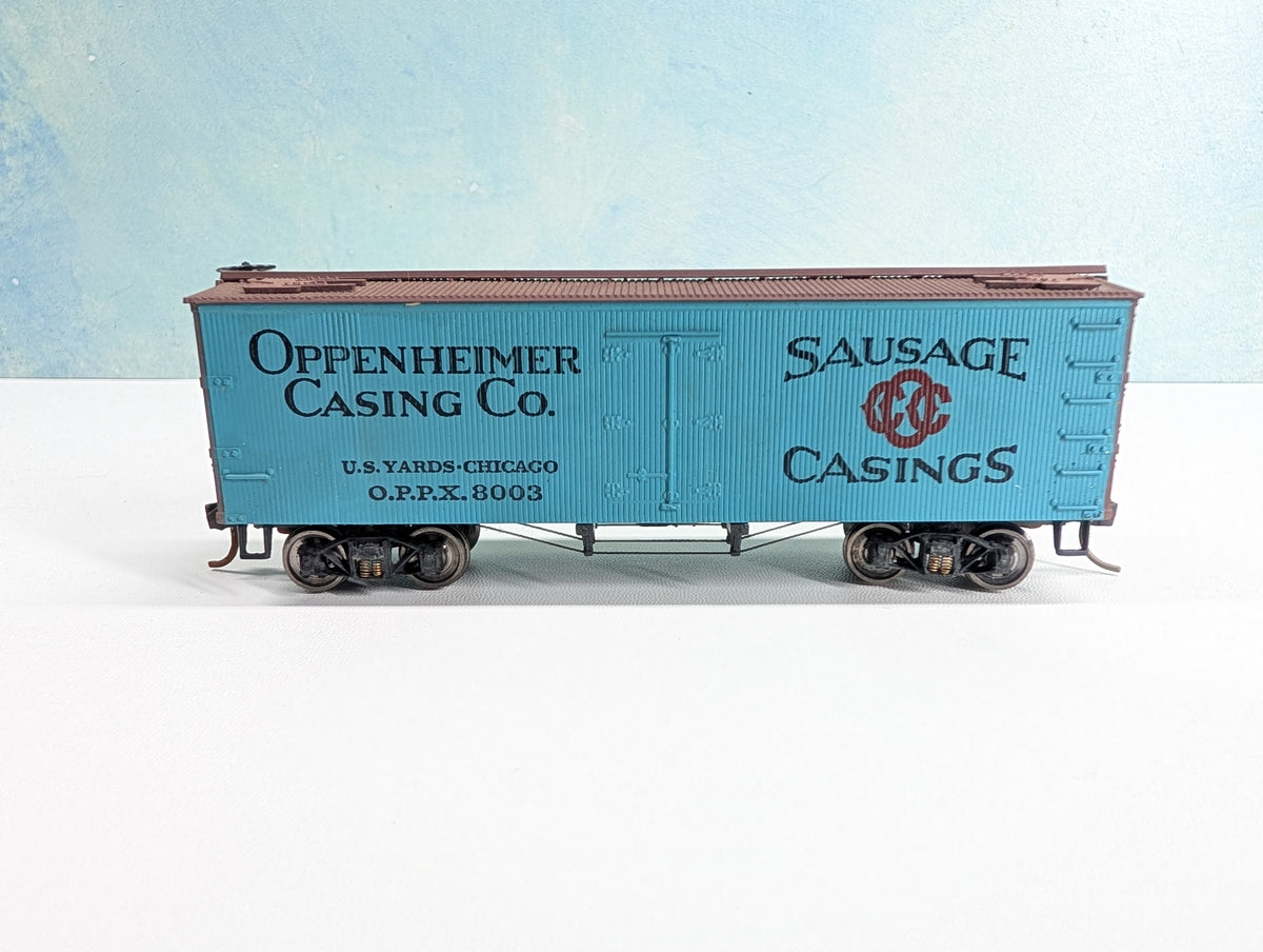 USED Roundhouse HO Scale Wood Reefer Oppenheimer Casing Co. OPPX #8003 Sausage Casings, Metal Wheels