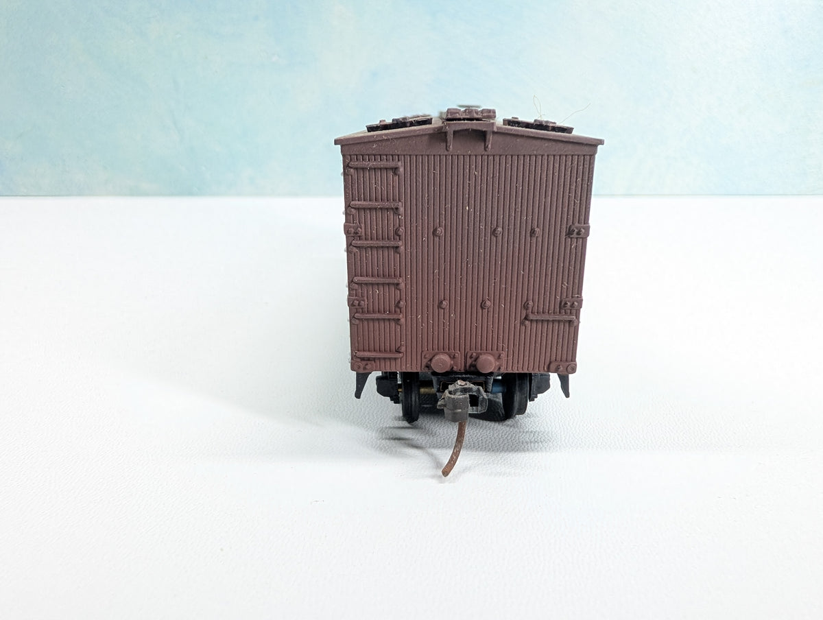 USED Roundhouse HO Scale Wood Beer Reefer Budweiser STLR&CO #3600 Metal Wheels