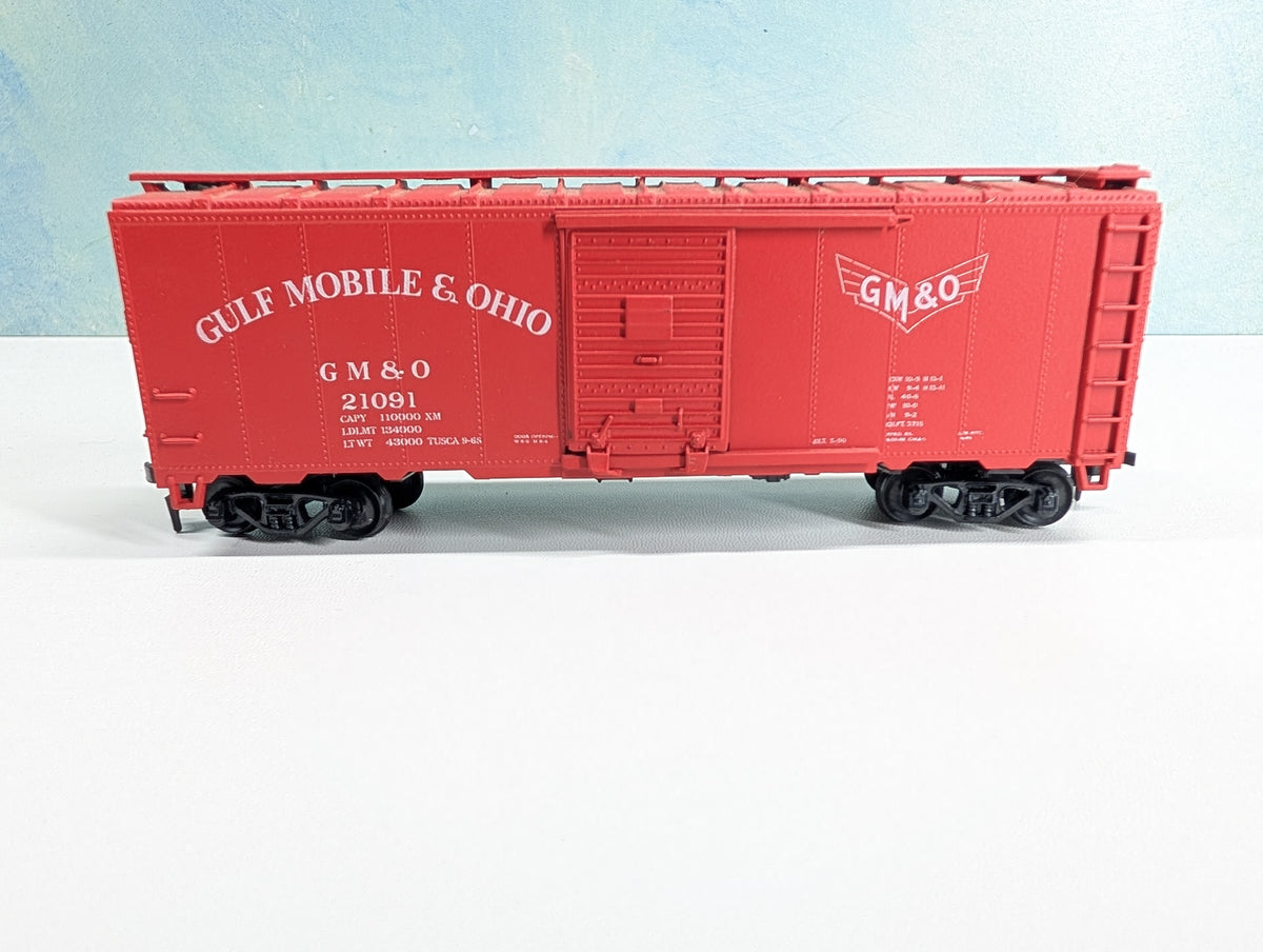 USED Athearn HO Scale 40' Box Car Gulf, Mobile & Ohio GM&O #21091