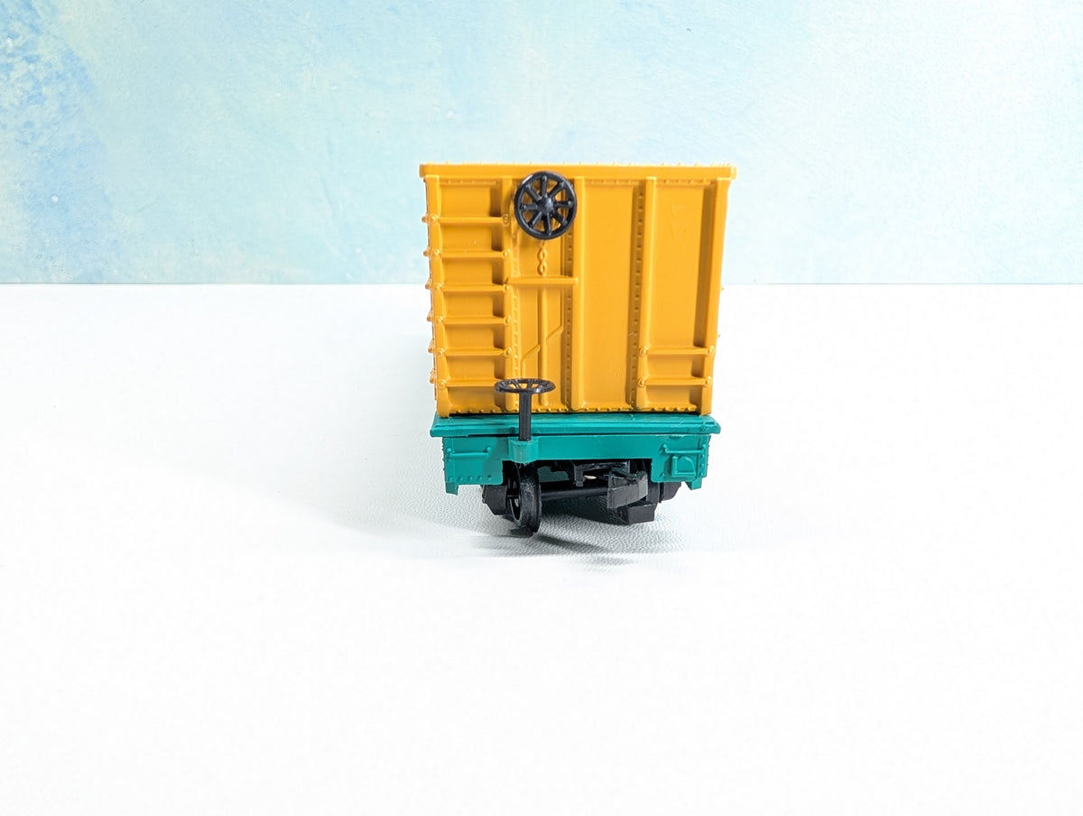 USED Bachmann HO Scale 51' Pulpwood Car Penn Central PC #17326
