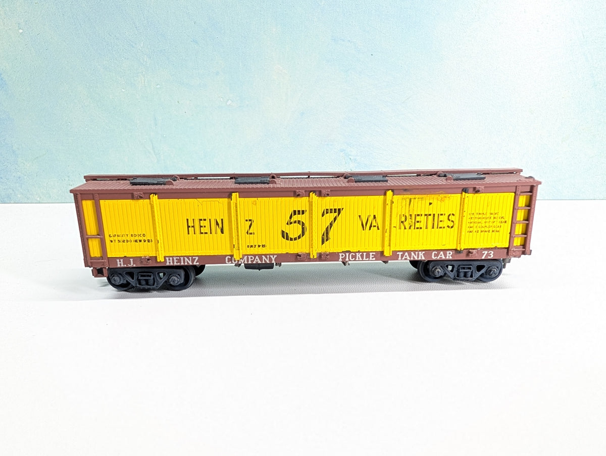 USED Athearn HO Scale Pickel Tank Car, Closed Sides Heinz Co. HJ #73