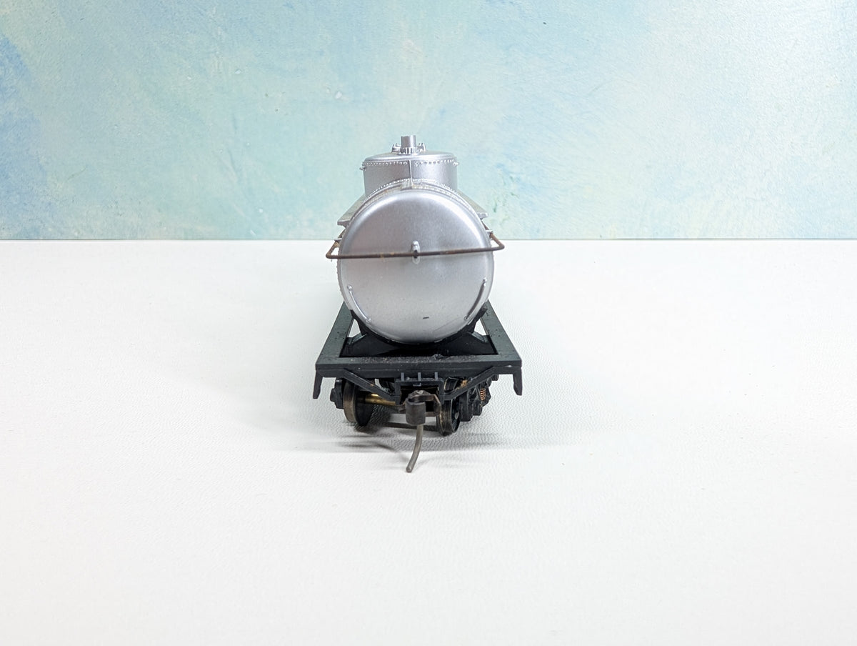 USED Athearn HO Scale Triple Dome Tank Car Texaco TCX #270 Metal Wheels