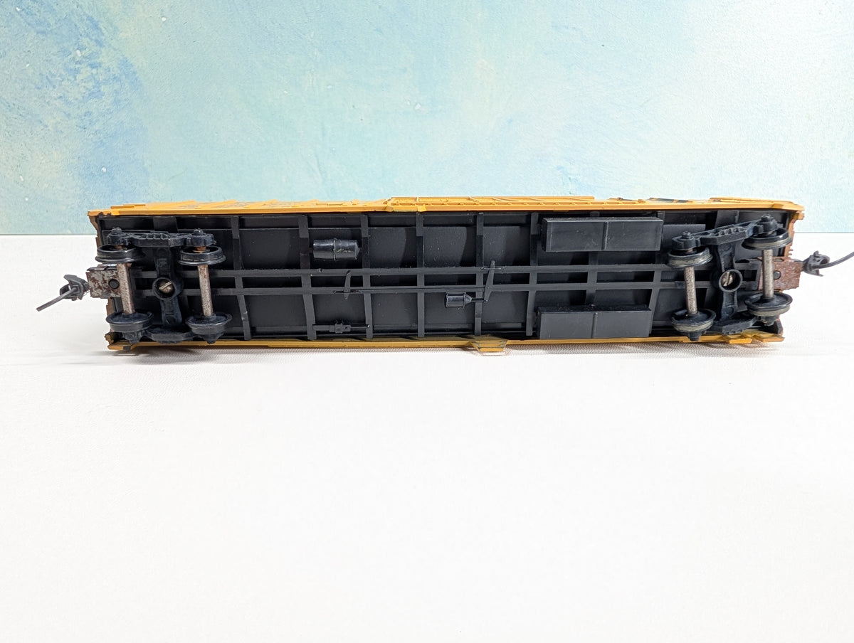 USED Athearn HO Scale 50' Mechanical Reefer Great Northern WFCX #8813