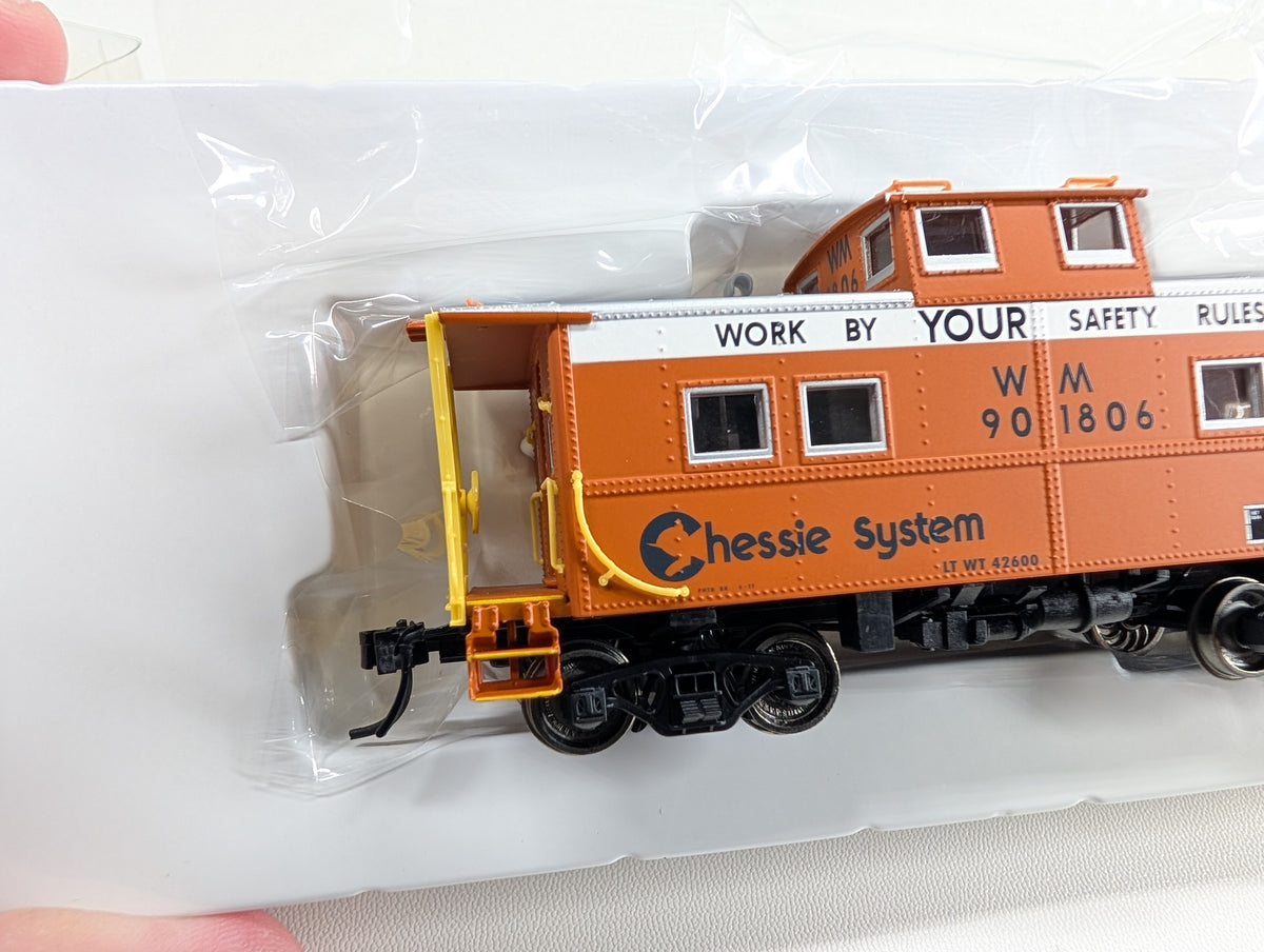 USED Life-Like 31258 HO Scale Center Cupola Steel Caboose Chessie System WM #901806 Metal Wheels, Safety