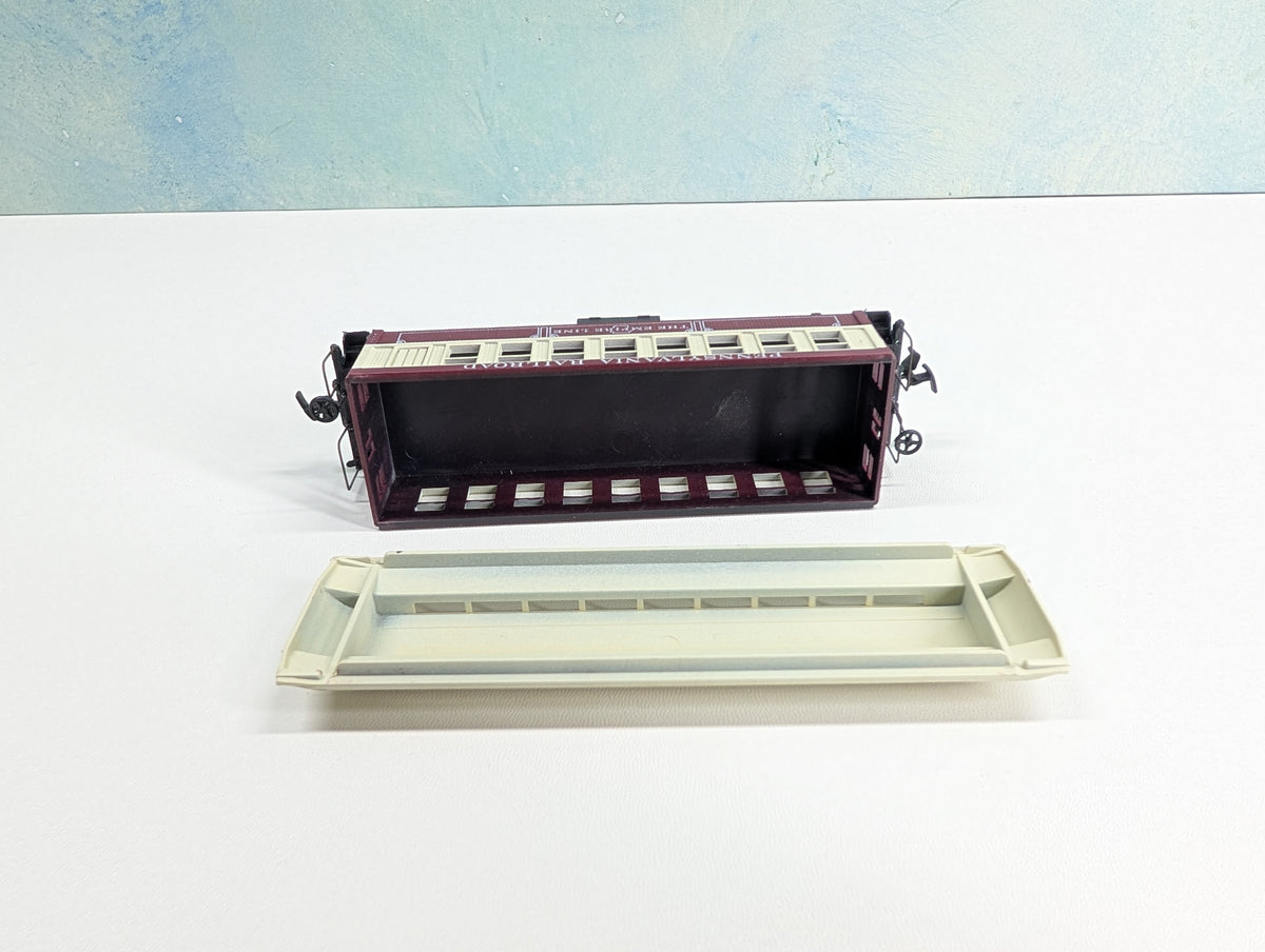 USED Roundhouse 3706 HO Scale Overton Coach Pennsylvania The Empire Line