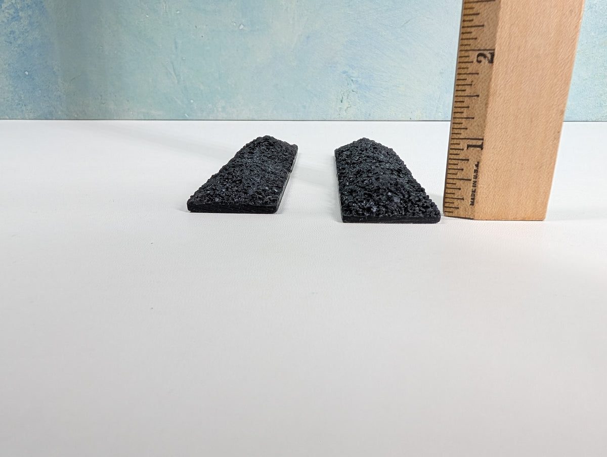 USED HO Scale Coal Loads (2 pcs)