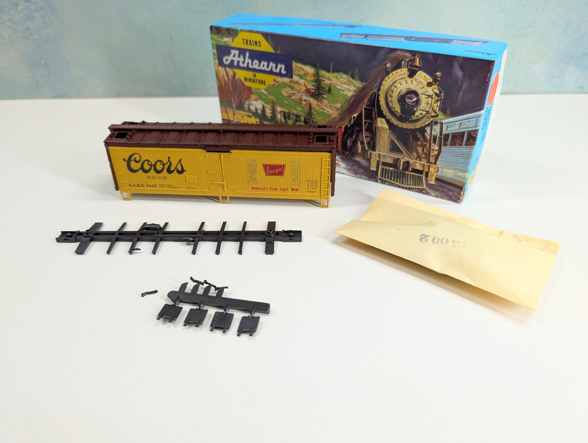 USED Athearn 5203 HO Scale 40' Beer Reefer Coors Beer GARE #5465 KIT